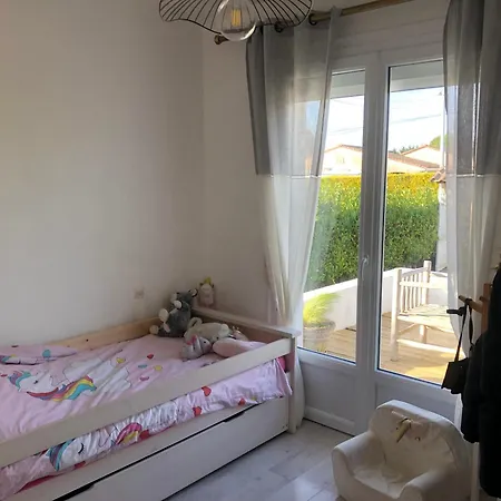 Vila Maison Proche D'angouleme 8 Couchages Avec Piscine *